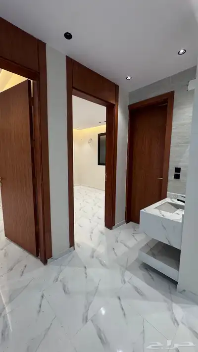 للبيع فلل في حي العرفاء 13