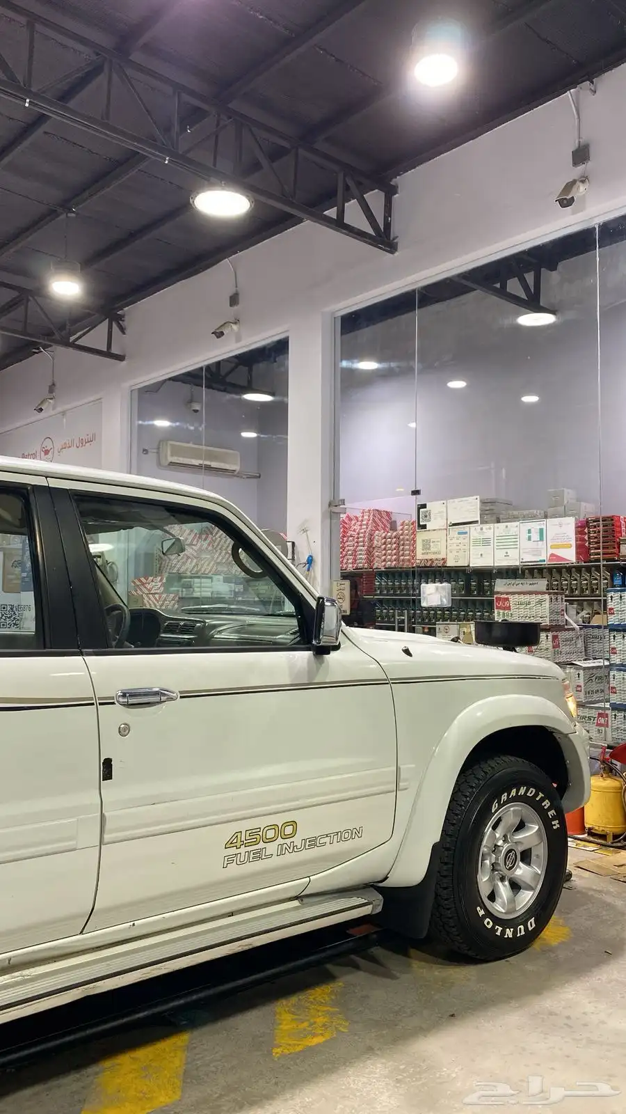 نيسان باترول نظيف موديل 2001 مكينه 4500 ثالث مستخدم 16