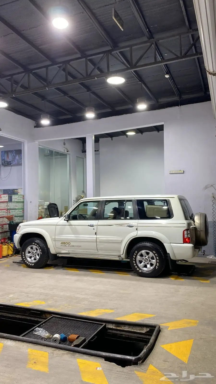 نيسان باترول نظيف موديل 2001 مكينه 4500 ثالث مستخدم 15