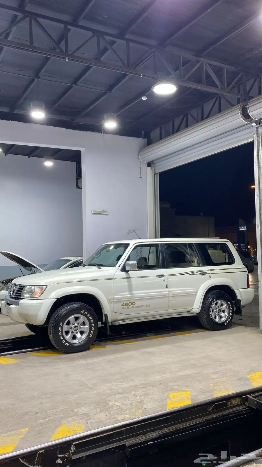 نيسان باترول نظيف موديل 2001 مكينه 4500 ثالث مستخدم 5