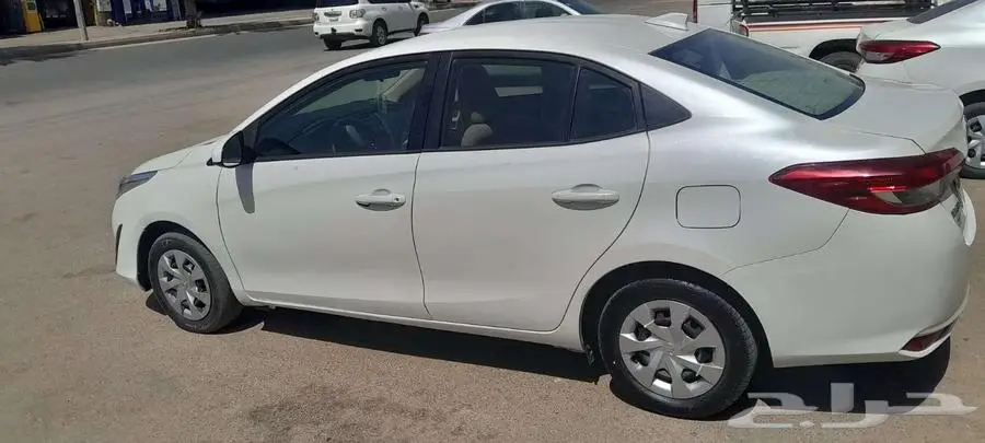 تويوتا يارس 2019 3