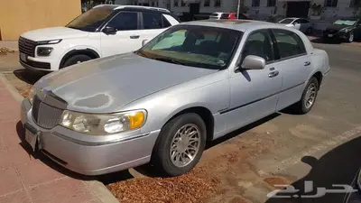 فورد لينكولن موديل 2000 3