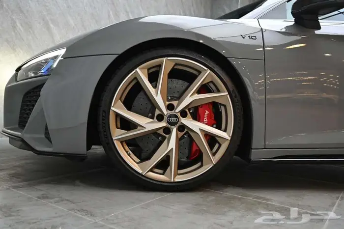 اودي R8 2023 سعودي 5
