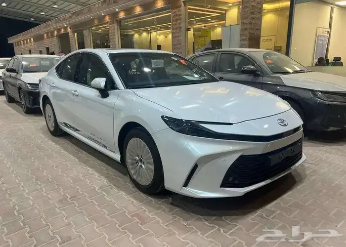 تويوتا كامري E-PLUS هايبرد 2025 1