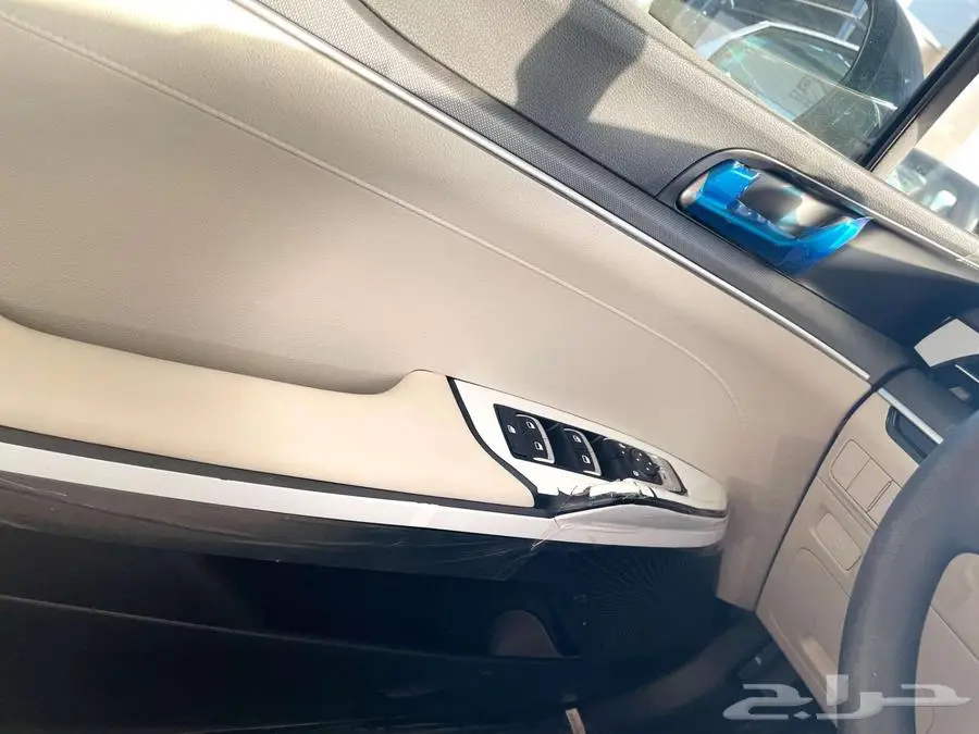 كيا k5 ستاندر مطور موديل 2025 بسعر 98800 بالضريبه 3
