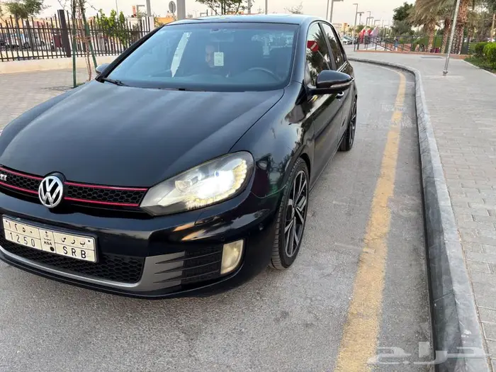 للبيع جولف gti mk6 فل اوبشن 4
