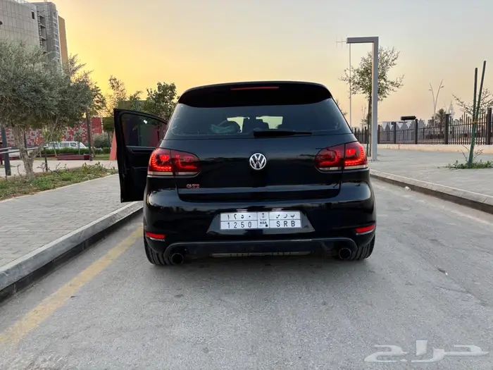 للبيع جولف gti mk6 فل اوبشن 8