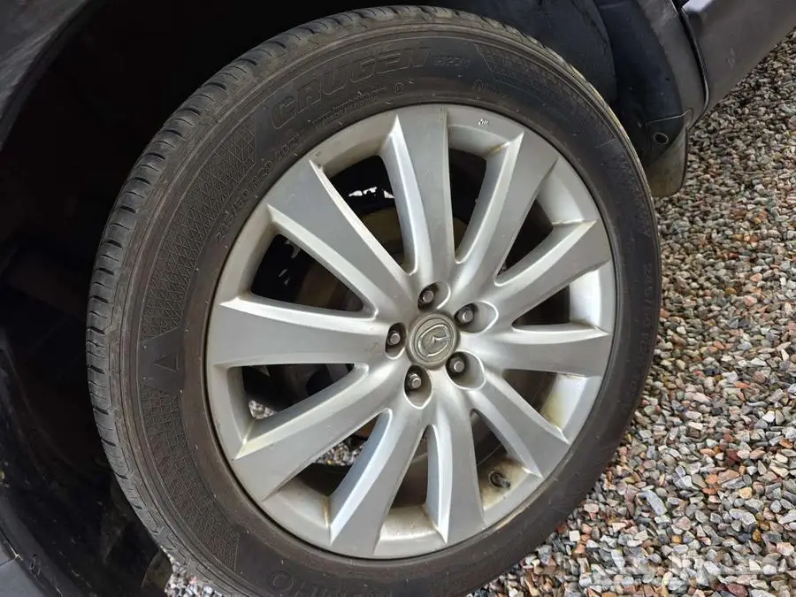 Mazda Cx9 2010 low milage 8