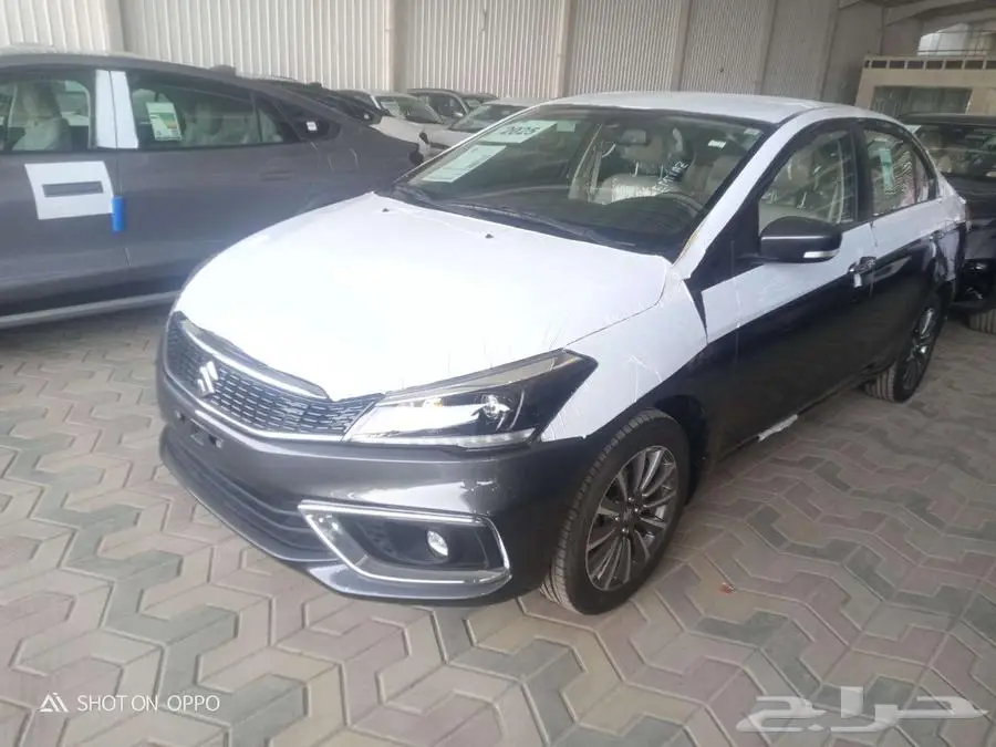 سوزوكي سياز 2025 GLX 5