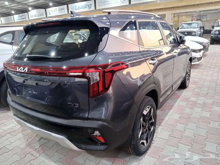 كيا سيلتوس GLS MIDنص فل 2025 جديد 3