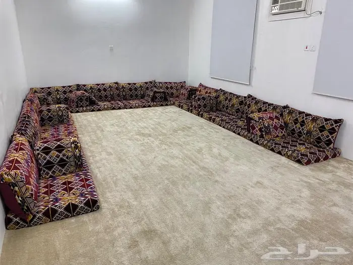 استراحة مؤثثه بالكامل للايجار السنوي مع ارض مساحة 4500 1