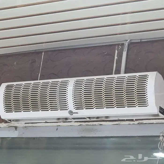 مطعم شاورما ومشويات وبروست وبرقر للبيع 26