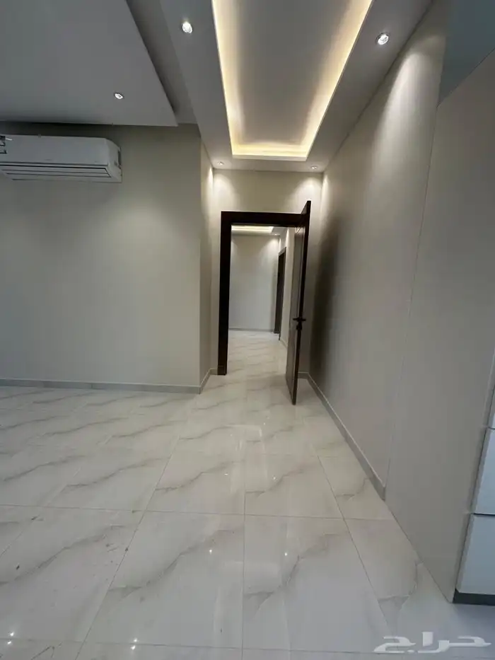 شقة للإيجار حي العارض 6