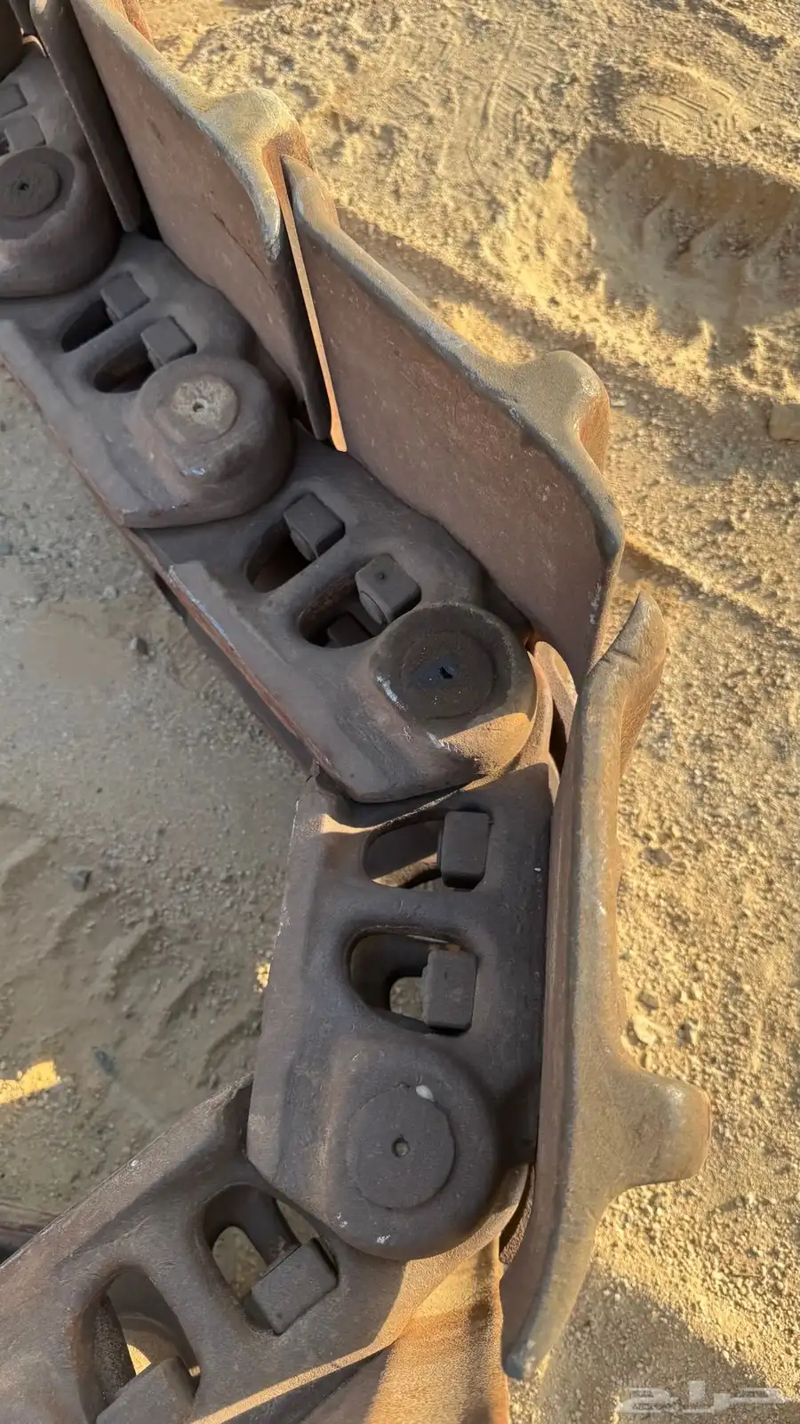 جنازير 155 كوماتسو 0