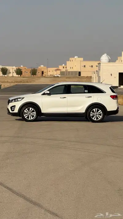 سورنتو 2017 ديزل دبل عداد 153 الف فقط 2