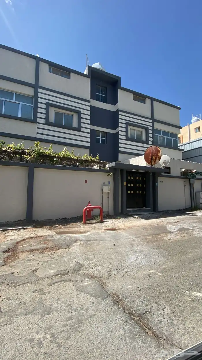 عماره للبيع في حي الخالديه 1