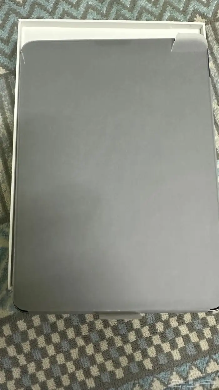 ايباد اير 5 نظيف وجديد 1