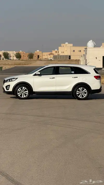 سورنتو 2017 ديزل دبل عداد 153 الف فقط 30