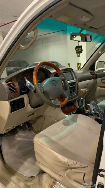 لاندكروزر gxr 2004 3