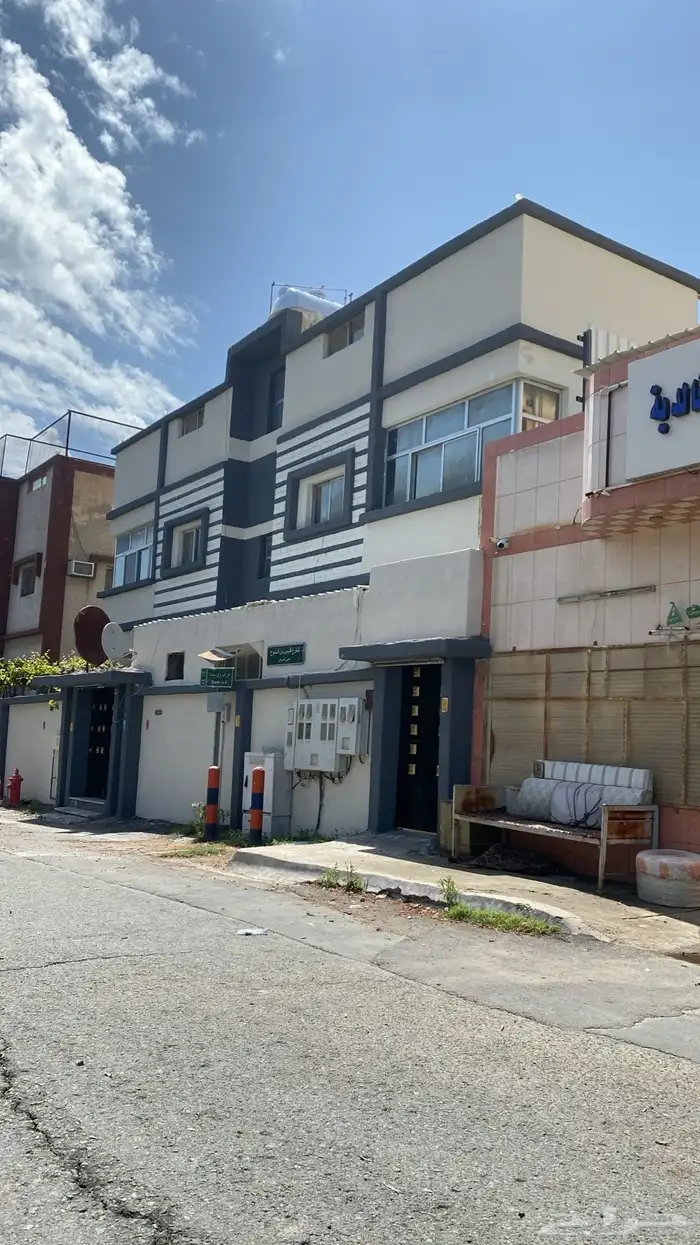 عماره للبيع في حي الخالديه 2