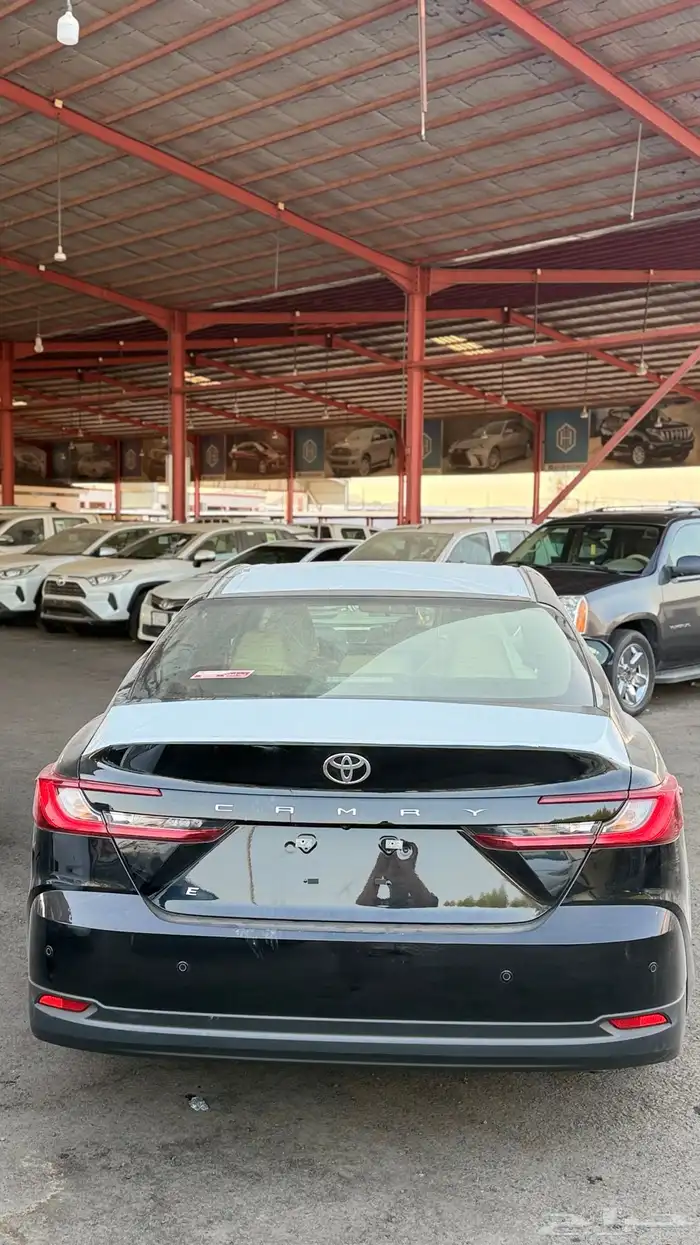 كامري ستاندر 2025 اسود 3