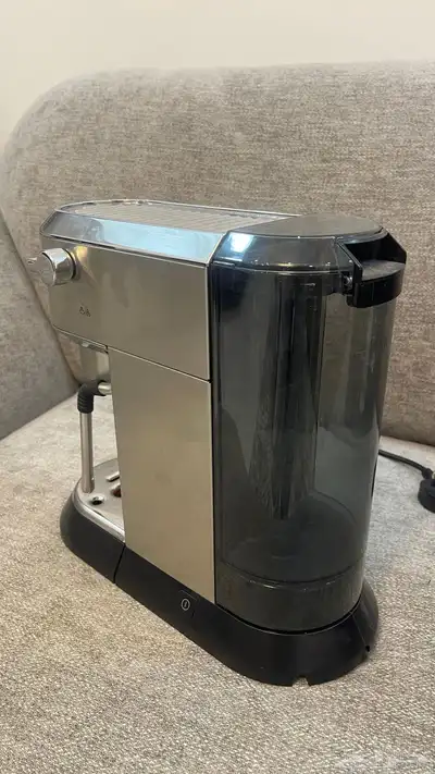 ماكينة تحضير قهوة اسبريسو ديديكا ارت من ديلونجي 1350 و ا ط 2