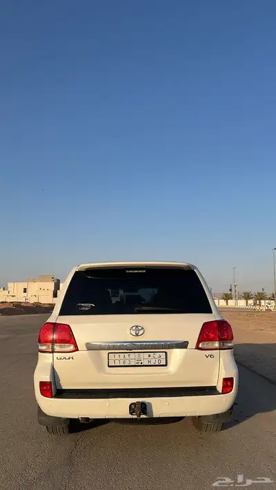 للبيع لاندكروزر 2011 نظيف 37