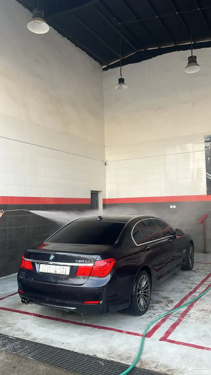 BMW موديل 2011 2