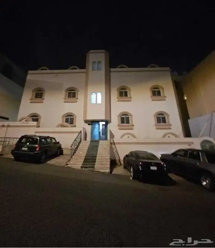عمارة للإيجار والاستثمار موقع مميز 2