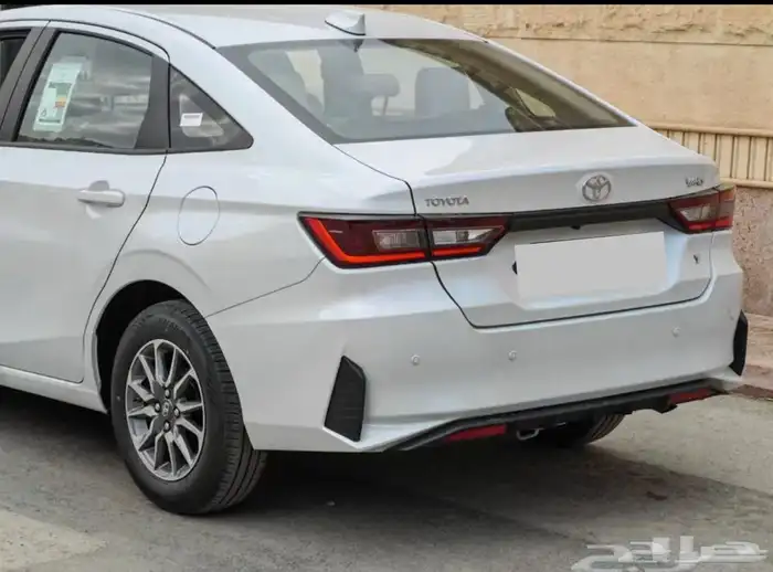 تويوتا يارس Y 2024 15