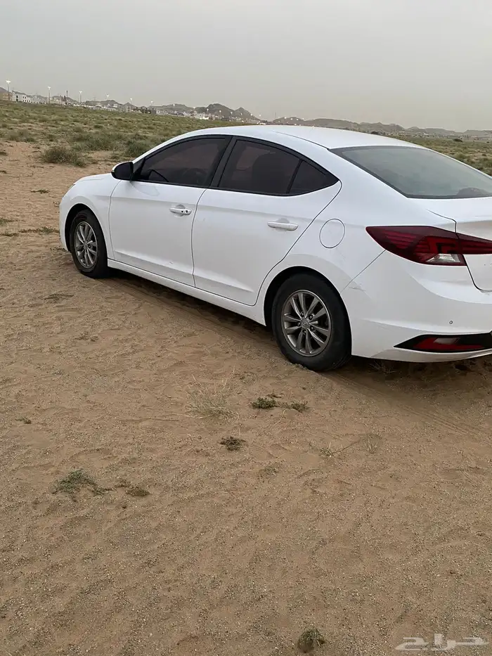 هونداي النترا 2019 ( ديزل ) نظيفه للبيع 3