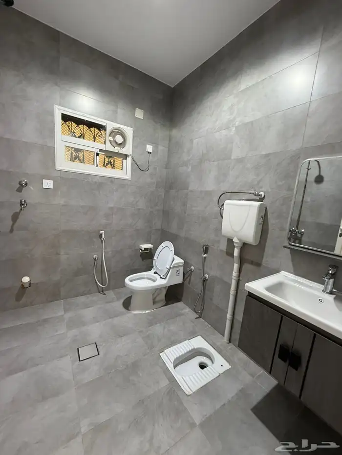 عماره 3 ادوار للبيع بمحايل عسير حي الضرس 26