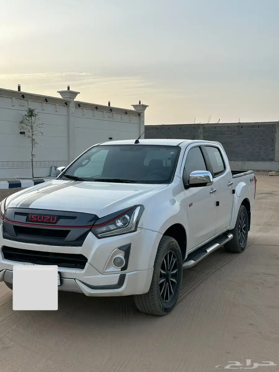 ايسوزو ديماكس 2019 1