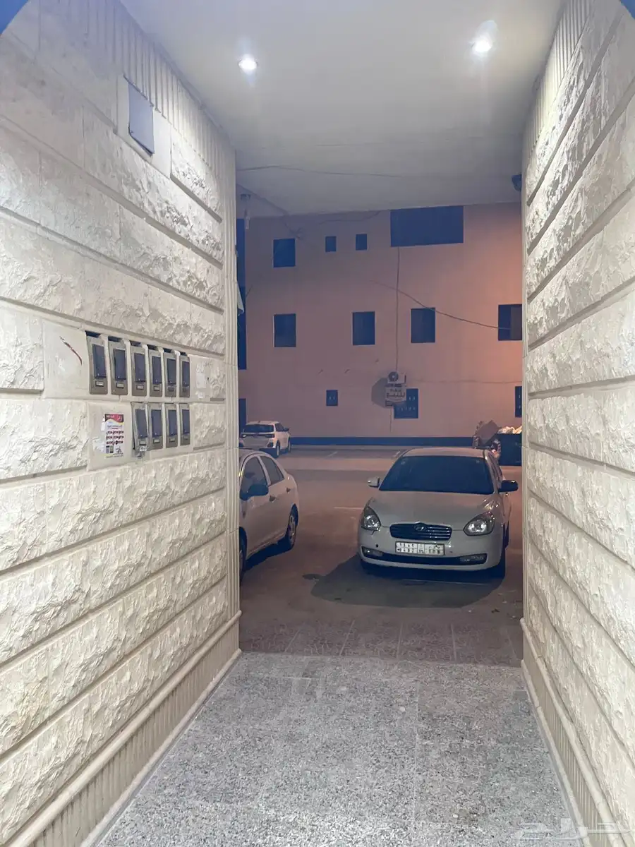 شقه للإيجار بحي المروه 2