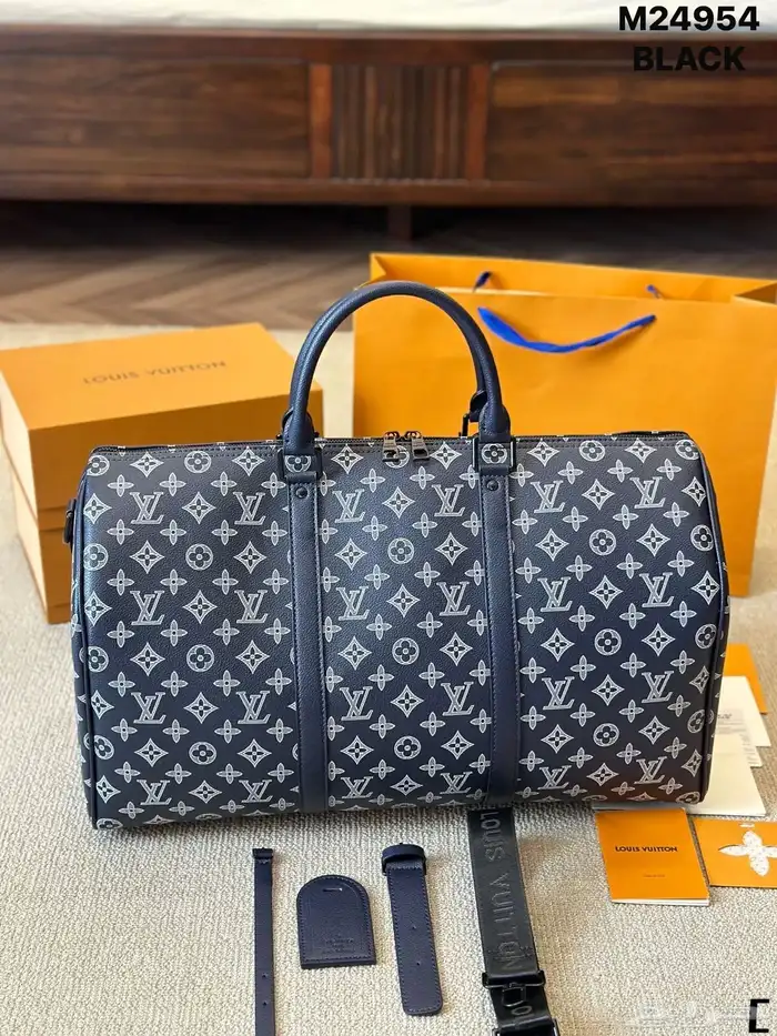 شنط سفر ماركات شنط المشاهير ولاعبين باقل الاسعار 53