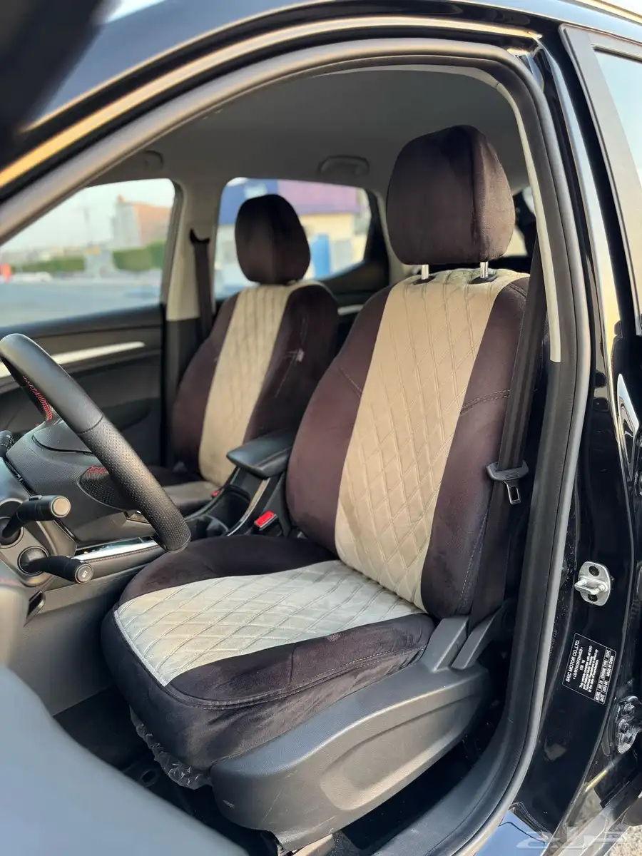 MG   ZS   2023 نص فل البيع 37000 الف 6