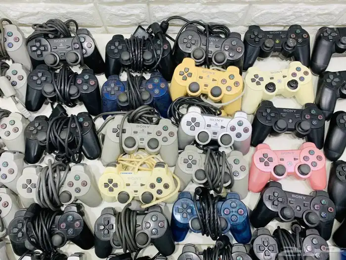 ايادي سوني 1 و 2 و 3 و 4 للبيع بالجملة 2