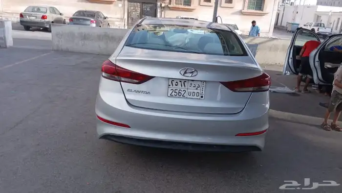 للبيع اللنترا 2018 5