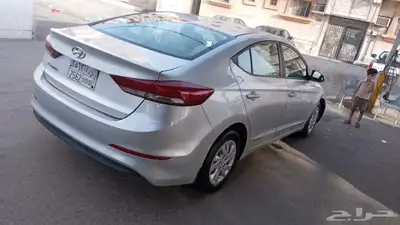 للبيع اللنترا 2018 4