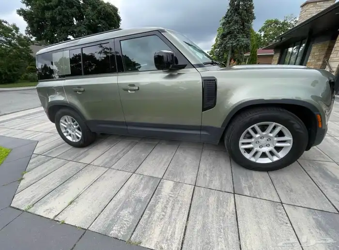 ديفيندر 2023 S P300 كلين كارفاكس تمت 1