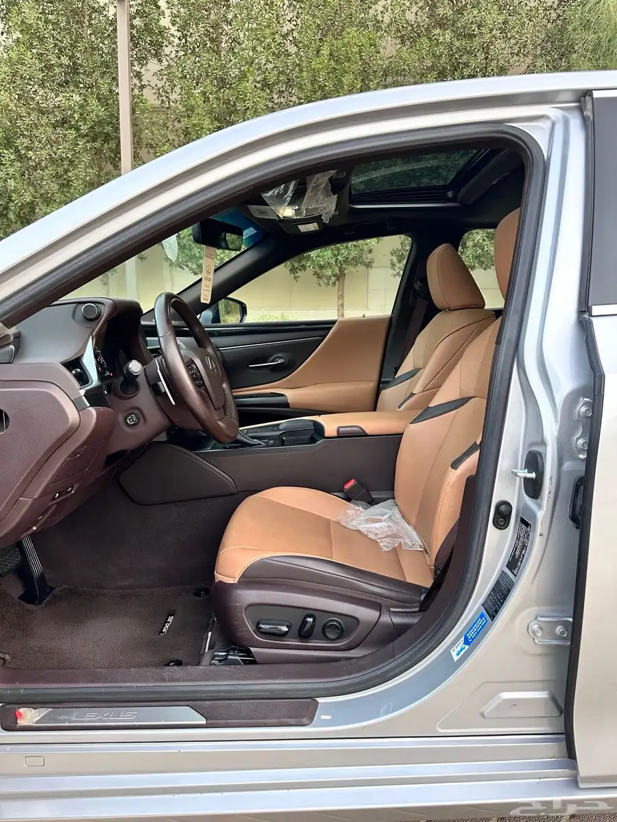 لكزس ( ES 350 ) 2020 ممشى 93 بحالة الوكالة 17
