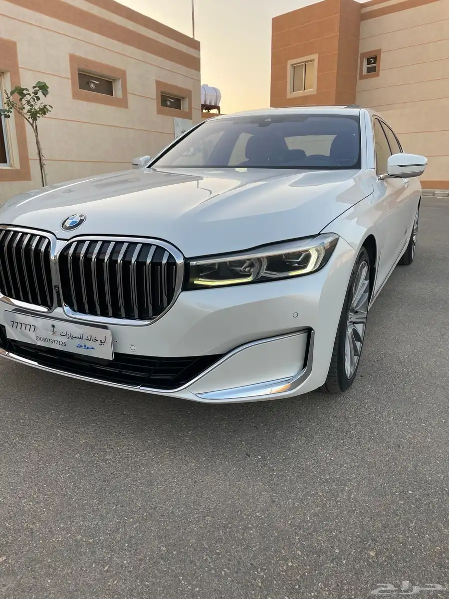 بي ام دبليو 2020 - 730Li 9
