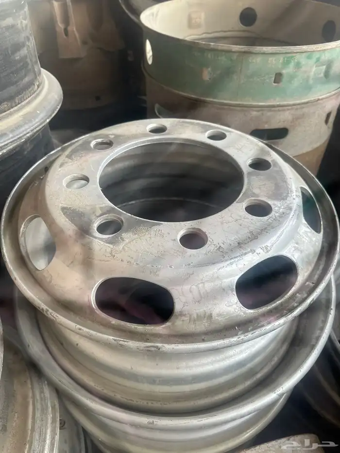 جنط 19 ونص 8 مسمار 0