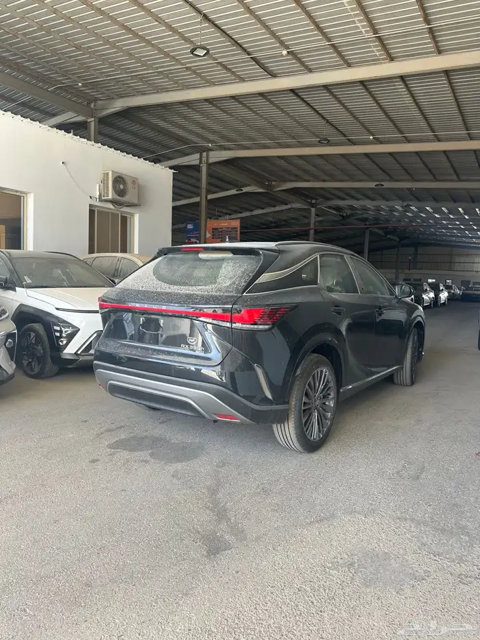 لكزس RX350بنزين 2025 الالون اسود رمادي 4
