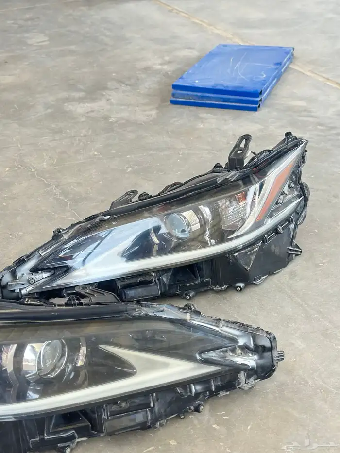 شمعات لكزس ES 2019-2020-2021-2022 2