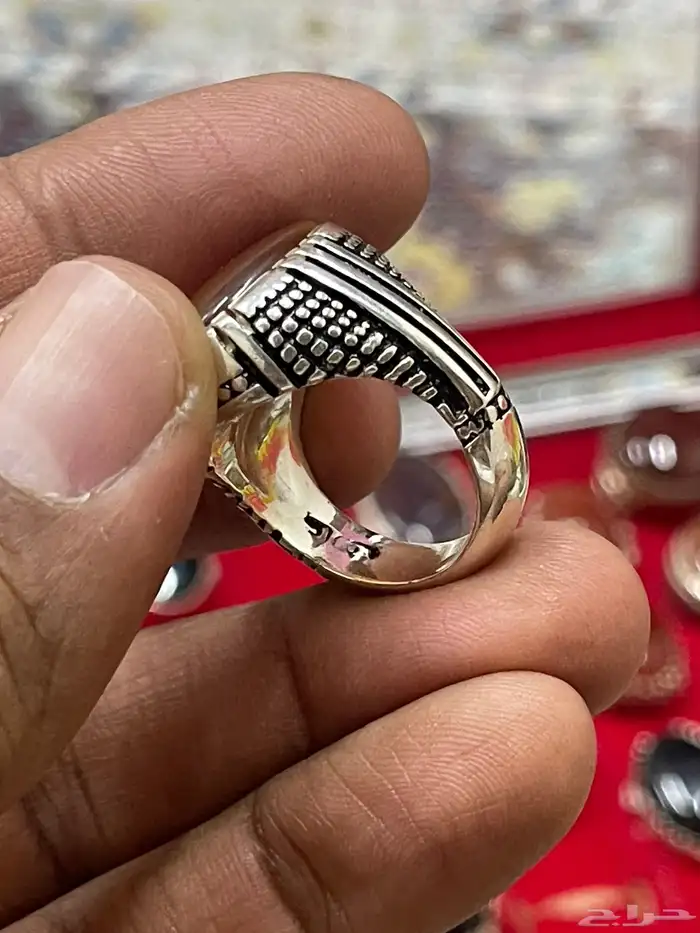 خاتم عقيق يمني بلطخه عسلي صياغة عارف 4