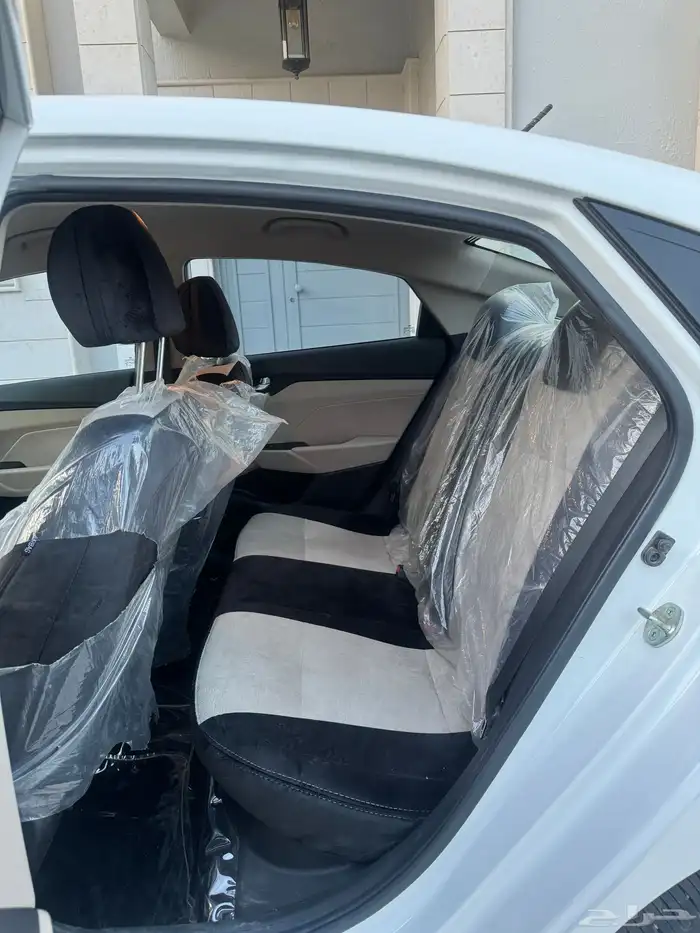 للبيع اكسنت 2023 مكينه 1600 CC ماشيه 19 فقط (( تم البيع )) 15