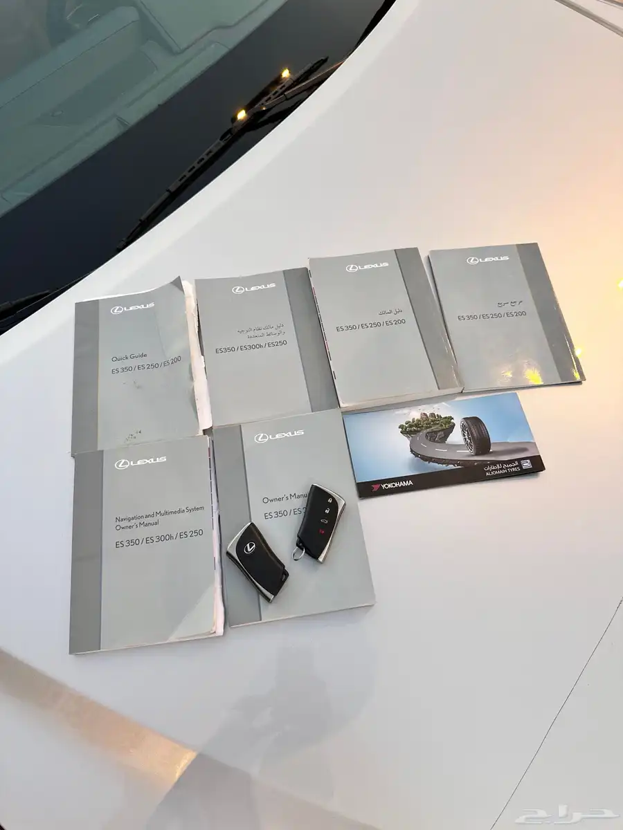 لكزس ( ES 350 ) 2020 ممشى 93 بحالة الوكالة 94