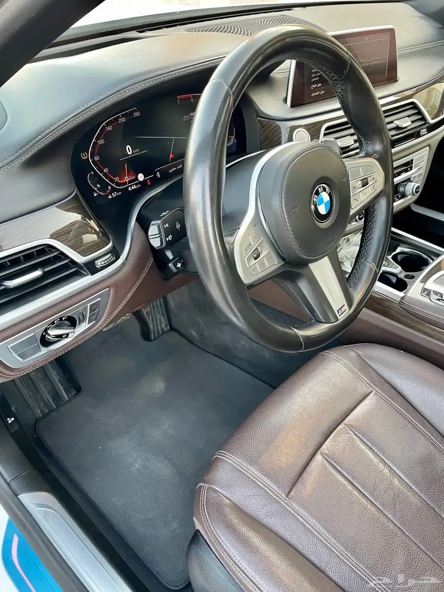 بي ام دبليو 2020 - 730Li 15