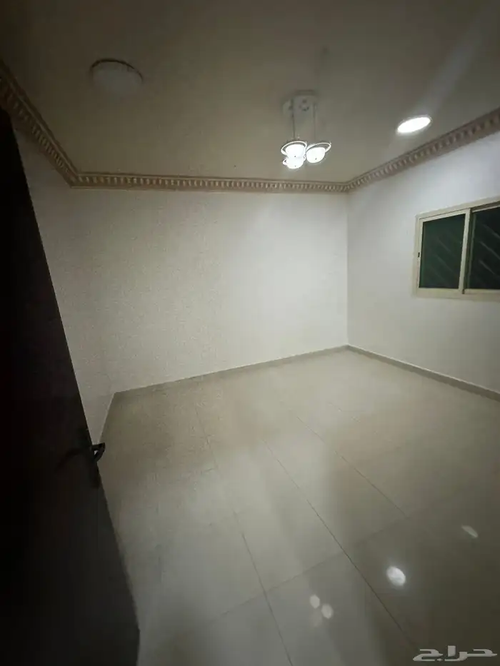 شقه فى عماره سكنيه شارع القبه حى اشبيليه 7